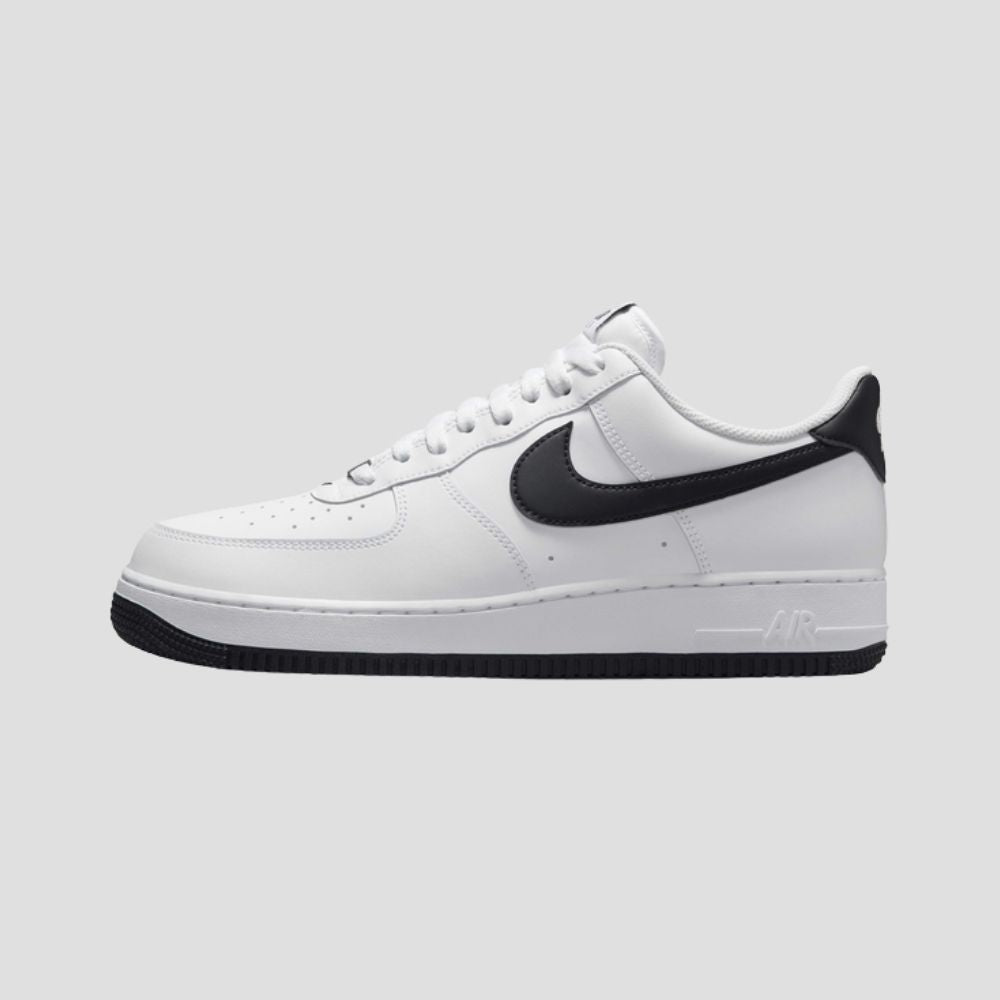 Monochrome Icon Shoes
