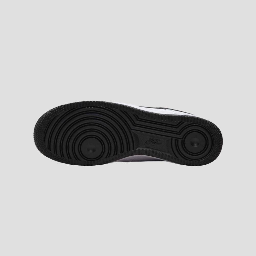 Monochrome Icon Shoes
