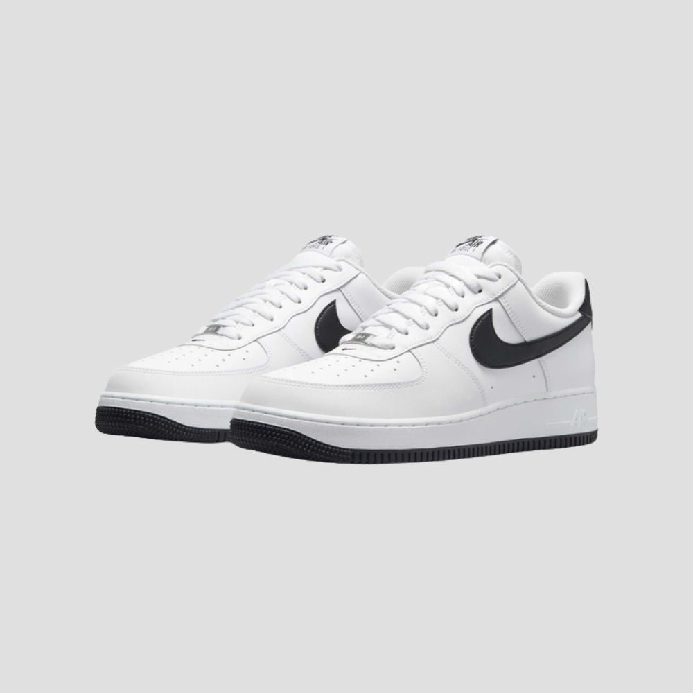 Monochrome Icon Shoes