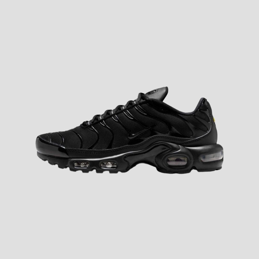 Black Reactor Shoes
