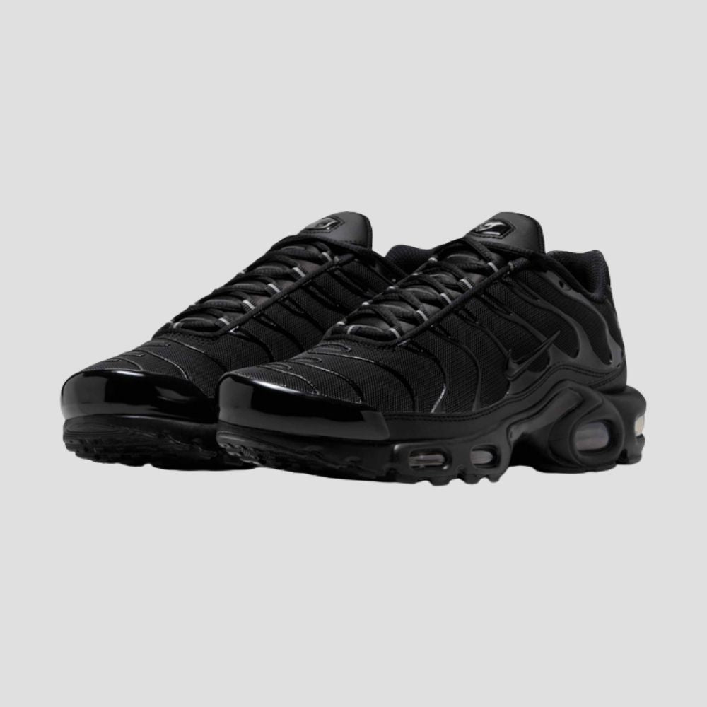 Black Reactor Shoes