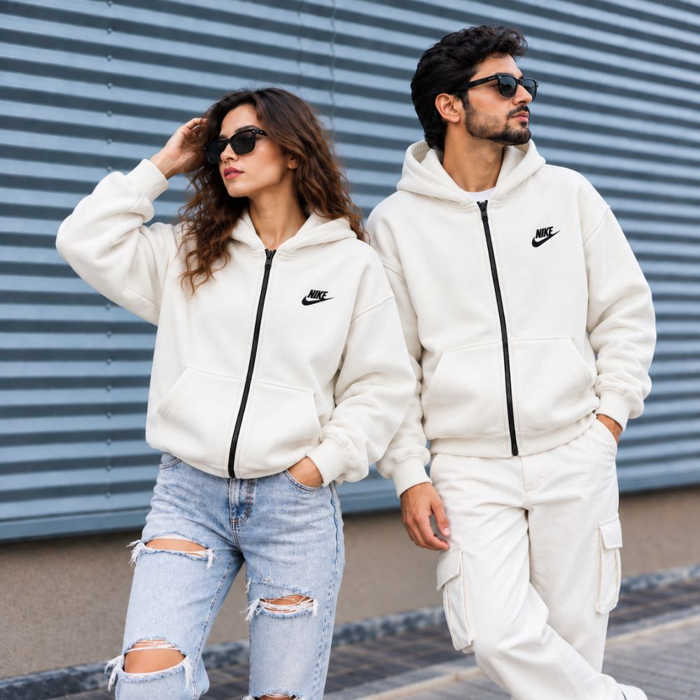 Clean Essential  Frontzip Hoodie – White